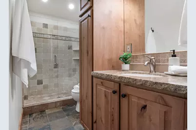 5250 S Clear Spring Ln, Salt Lake City, UT 84117 - Photo 18