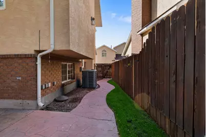 5250 S Clear Spring Ln, Salt Lake City, UT 84117 - Photo 28
