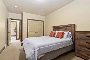 3225 W Chateau View Circle, South Jordan, UT 84095 - Photo 44