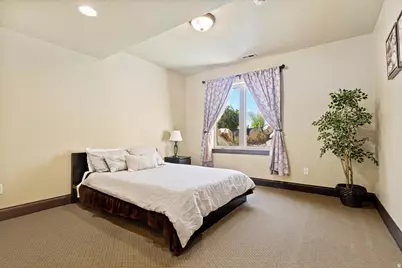 3225 W Chateau View Cir, South Jordan, UT 84095 - Photo 46