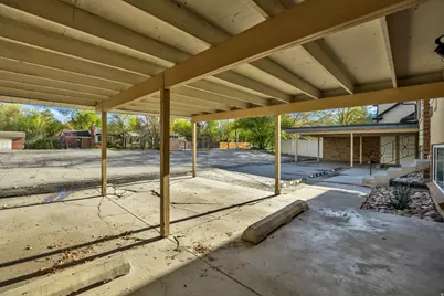 2022 E 4500 S, Holladay, UT 84117 - Photo 4
