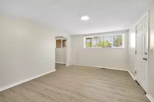 2022 E 4500 S, Holladay, UT 84117 - Photo 6