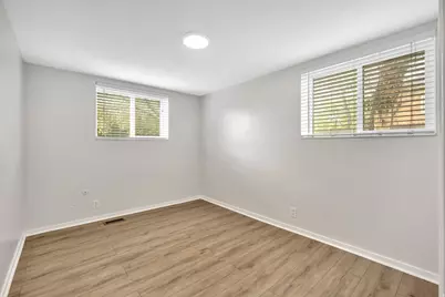 2022 E 4500 S, Holladay, UT 84117 - Photo 12