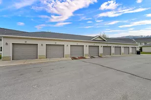 7449 S Sandalwood Dr E, South Weber, UT 84405 - Photo 28