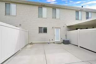 7449 S Sandalwood Dr E, South Weber, UT 84405 - Photo 24