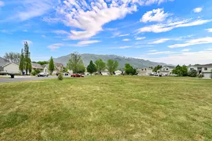 7449 S Sandalwood Dr E, South Weber, UT 84405 - Photo 30