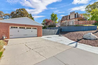 1155 E Lakeview Dr, Bountiful, UT 84010 - Photo 36