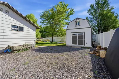 1438 N Trinnaman Ln W, Lehi, UT 84043 - Photo 38