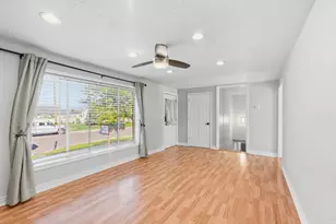 1438 N Trinnaman Ln W, Lehi, UT 84043 - Photo 8