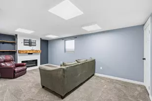 1438 N Trinnaman Ln W, Lehi, UT 84043 - Photo 28