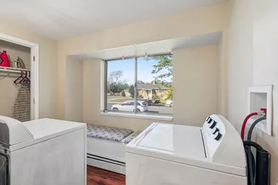1438 N Trinnaman Ln W, Lehi, UT 84043 - Photo 20