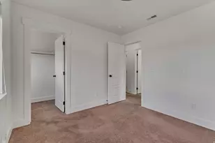 8069 N Quarter Mile Dr, Eagle Mountain, UT 84005 - Photo 22