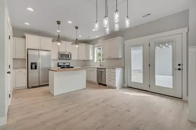 8069 N Quarter Mile Dr, Eagle Mountain, UT 84005 - Photo 10