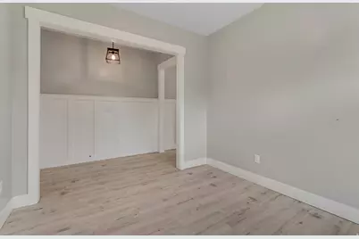 8069 N Quarter Mile Dr, Eagle Mountain, UT 84005 - Photo 6