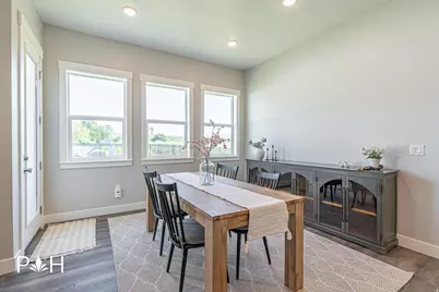 781 W 85 S, Hyrum, UT 84319 - Photo 22
