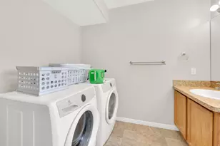 2603 W 2225 S, Syracuse, UT 84075 - Photo 16