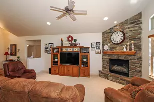 11297 S Via Bonito Dr, South Jordan, UT 84095 - Photo 6