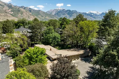 5457 S Cottonwood Club Dr E, Holladay, UT 84117 - Photo 48