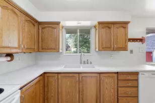 2348 N 770 W, Clinton, UT 84015 - Photo 4