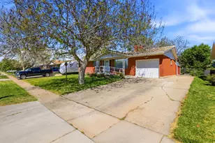 2348 N 770 W, Clinton, UT 84015 - Photo 24