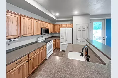 3876 W Vendee Ave, West Jordan, UT 84084 - Photo 8