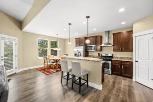 821 E Olivia Ct S, Salt Lake City, UT 84107 - Photo 8