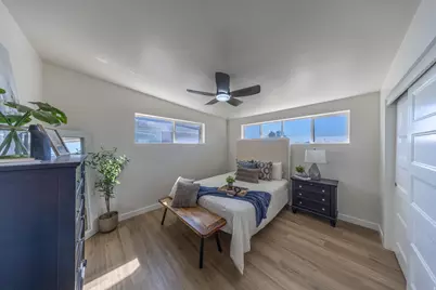 2183 S Penman Ln W, Bountiful, UT 84010 - Photo 10