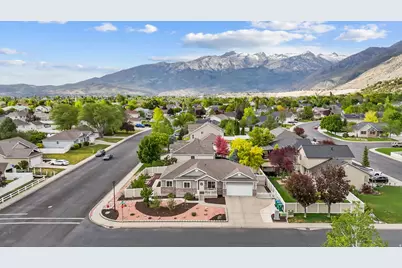 4584 W Carriage Ln, Cedar Hills, UT 84062 - Photo 44