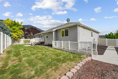 4584 W Carriage Ln, Cedar Hills, UT 84062 - Photo 32