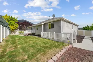 4584 W Carriage Ln, Cedar Hills, UT 84062 - Photo 32
