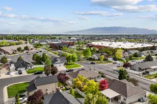4584 W Carriage Ln, Cedar Hills, UT 84062 - Photo 40