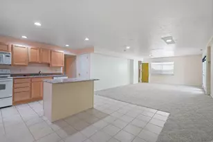 4584 W Carriage Ln, Cedar Hills, UT 84062 - Photo 24