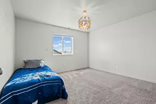 5449 S 2450 W, Roy, UT 84067 - Photo 12