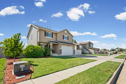 5449 S 2450 W, Roy, UT 84067 - Photo 2