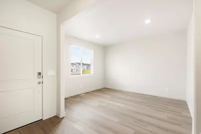 3426 N Hannah St #1605, Eagle Mountain, UT 84005 - Photo 4