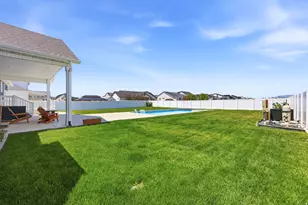 1380 W 50 N, Layton, UT 84041 - Photo 40