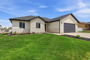 625 E 100 S, Ephraim, UT 84627 - Photo 2