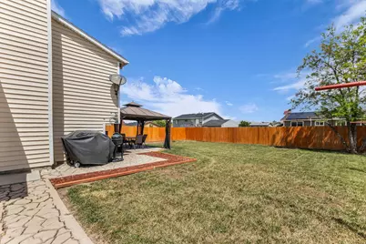 2943 S Dalesend Dr, Magna, UT 84044 - Photo 16