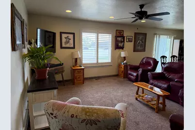 1789 S 190 E, Roosevelt, UT 84066 - Photo 4