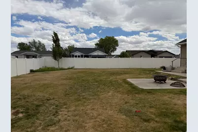 1789 S 190 E, Roosevelt, UT 84066 - Photo 32