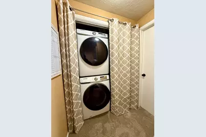 4616 S 3900 W, Roy, UT 84067 - Photo 12