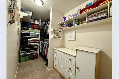 4616 S 3900 W, Roy, UT 84067 - Photo 8