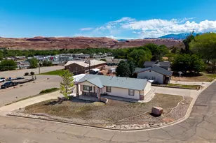 1225 Boulder Ave, Moab, UT 84532 - Photo 8