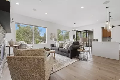 653 E Vandalay Ln, Draper, UT 84020 - Photo 10