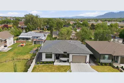 653 E Vandalay Ln, Draper, UT 84020 - Photo 48