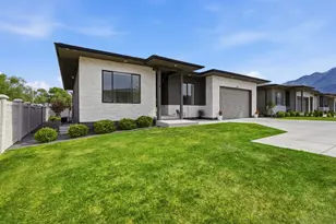 653 E Vandalay Ln, Draper, UT 84020 - Photo 2