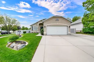 5949 W Fragrant Ln, Herriman, UT 84096 - Photo 2