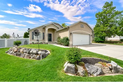 5949 W Fragrant Ln, Herriman, UT 84096 - Photo 4