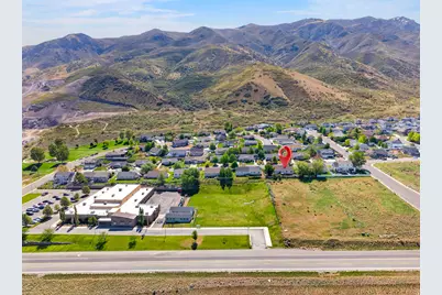 307 N Peach St, Santaquin, UT 84655 - Photo 48