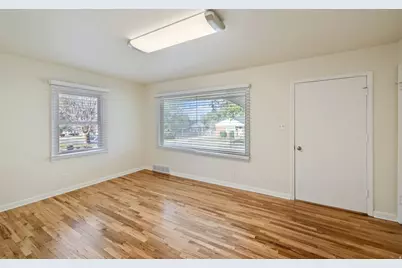 718 S Robins Ave, Ogden, UT 84404 - Photo 4